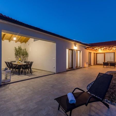 Villa Mamma Mia Kaštela Buitenkant foto