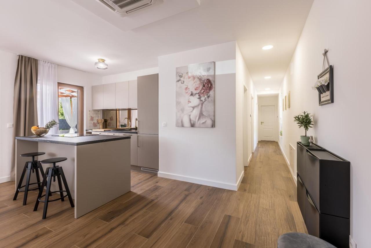 Villa Mamma Mia Kaštela Buitenkant foto